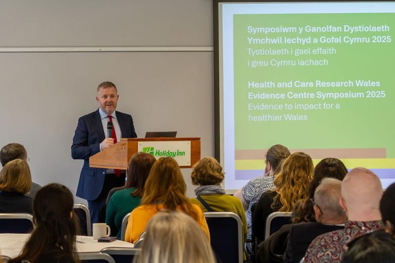 Cabinet Secretary at evidence centre event