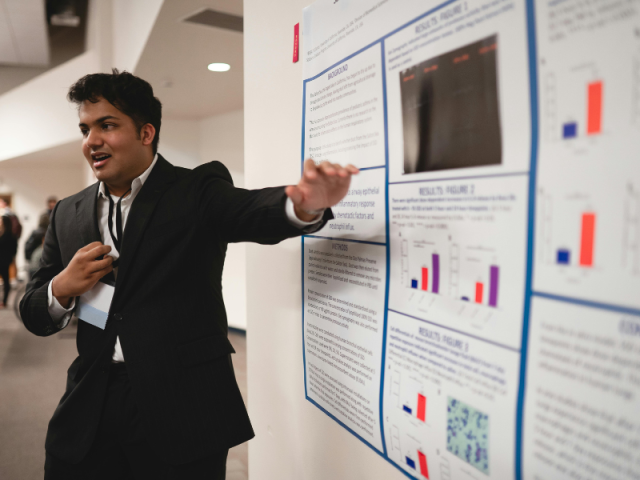 Poster presenter.